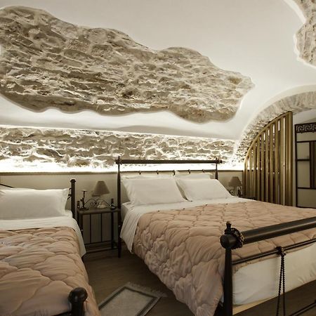 Hotel Ss Kekezi Gjirokastër Eksteriør billede
